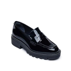 Bernardo 1946 Chandler Lug-Sole Loafer Black Soft Patent Leather Women's US 10M